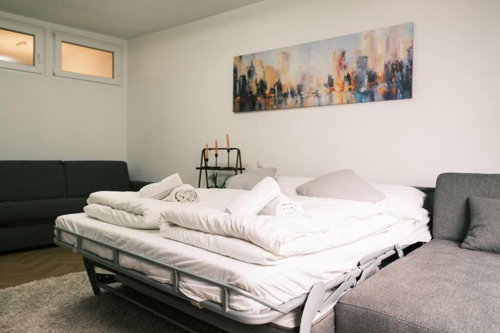 Pink Prater Apartment Wina Bagian luar foto